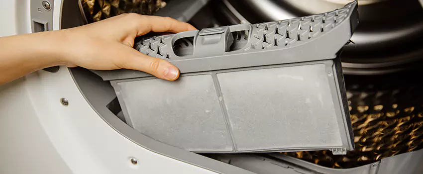Signs Of A Clogged Dryer Lint Trap in San Clemente, California
